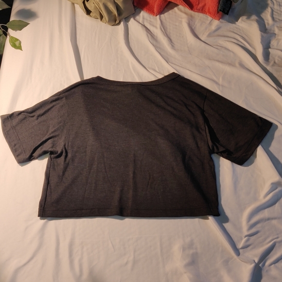 American Apparel Tri-Blend Short Sleeve Scrimmage T-Shirt in heather dark grey - Picture 4 of 6